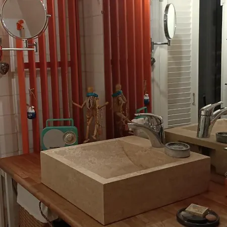 La Chambre Bleue Séjour chez l'habitant